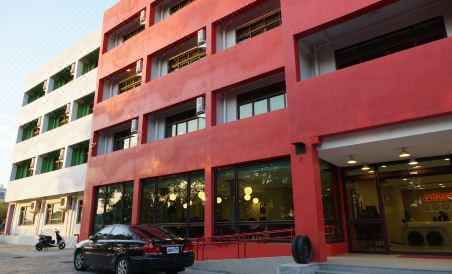 823Tourist Hotel - Housity