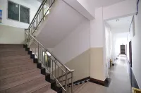 Menghai Xiongjun Hotel