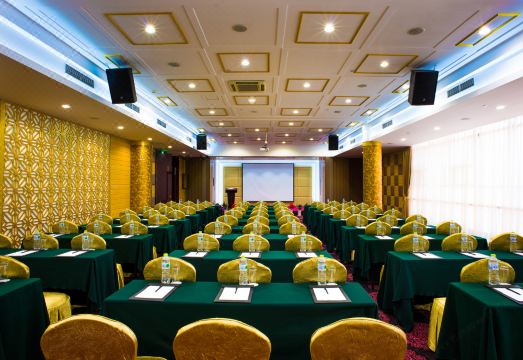 5. 칭다오 산포드 ..