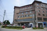 Qianli Zhiwai Hotel - 2-Star