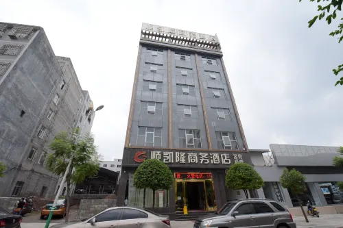 Xingyishun Kailong Business Hotel - 2 Sao