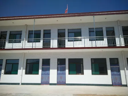 Jiexiu Xiaotao Farm Stay Отели рядом с достопримечательностью «Zhang Bi Ancient Fortress»