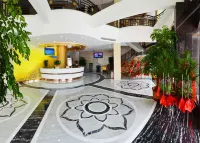 Jinghua Hotel (Dongxing Port)