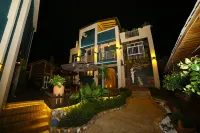 Human Touch Warmly Nest Hotels in Anning