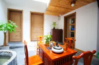 Lushan Banyuewan Chinese Inn