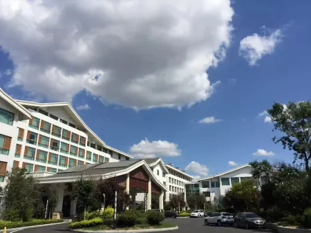 Sunwu Hot Spring International Hotel