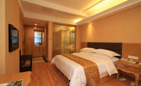 Vienna Hotel(Yantai Wanda Plaza Suochengli) - Housity