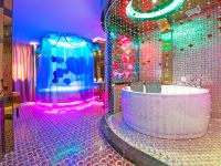 欧泰连锁酒店(温州米乐机场店) - 精品浴缸房