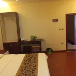 Huaying Xingji Business Hotel Hotel a Huaying