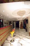 Huangshi Menghao Fashion Hotel