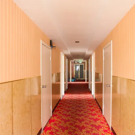 Jinhu Renyou Hotel