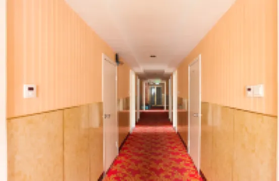 Jinhu Renyou Hotel