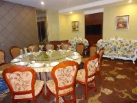 Longyuan Holiday Hot Spring Hotel