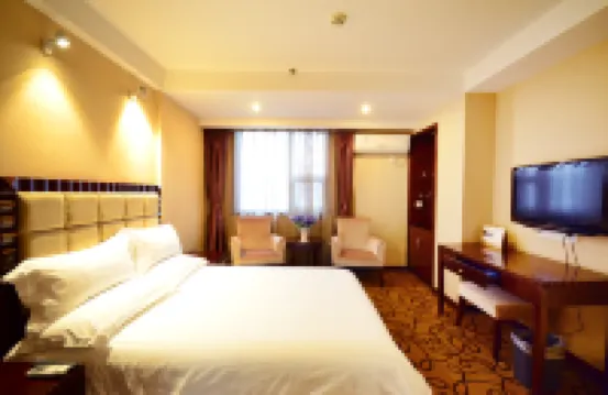 武漢江城大飯店（漢口火車站南廣場店） 漢口站附近的飯店