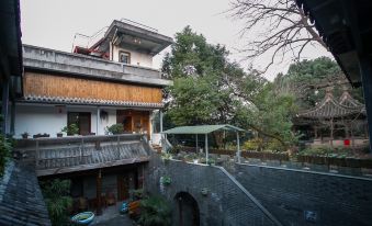 Shaoxing Dayue Xiaoyuan Culture Theme Hotel (Lu Xun's hometown Shenyuan Branch)