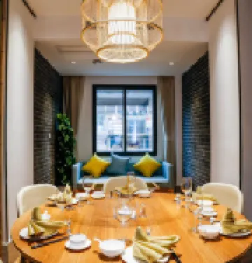 The Hidden House Hotel(Chengdu DuFu Thatched Cottage Southwest University of Finance)