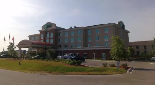 Holiday Inn Express & Suites SMITHFIELD - SELMA I-95 by IHG Hotels in Smithfield