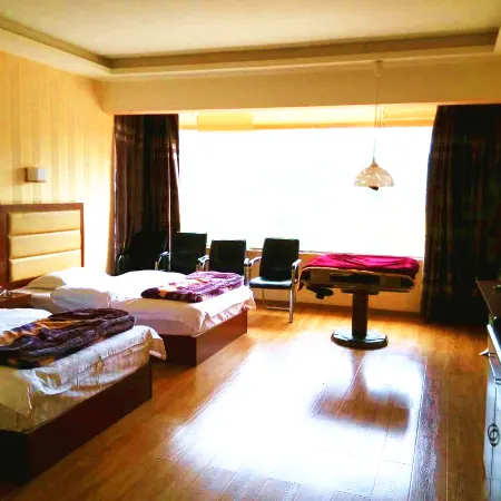 Xinhong Hotel