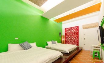 Mader Hostel