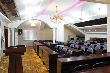 Sunshine Leisure and Business Hotel