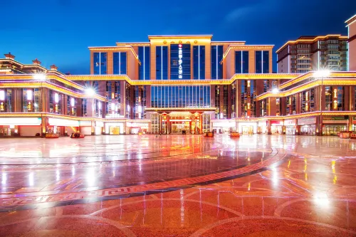 Celebrity Hotel Hotels in Qamdo