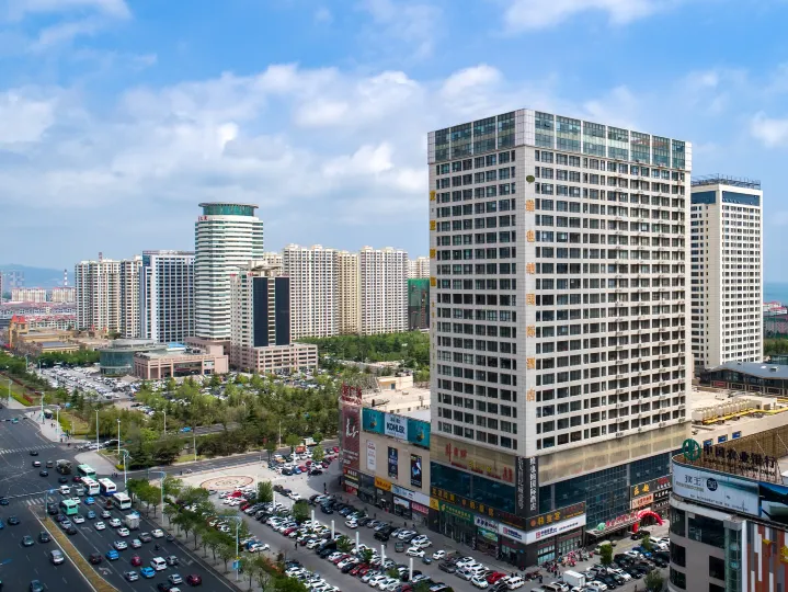 Letian Century City Hotel (Weihai Railway Station Hanlefang)