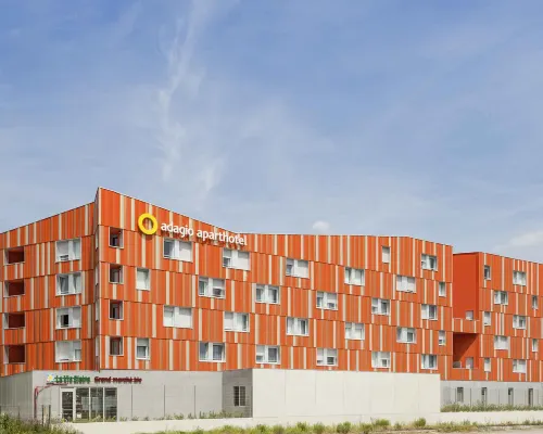 Aparthotel Adagio access Paris Massy Gare TGV Hotels in Massy