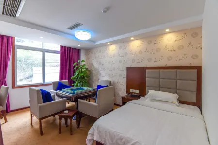 Haide Hotel Отели рядом с достопримечательностью «Dangling Village»