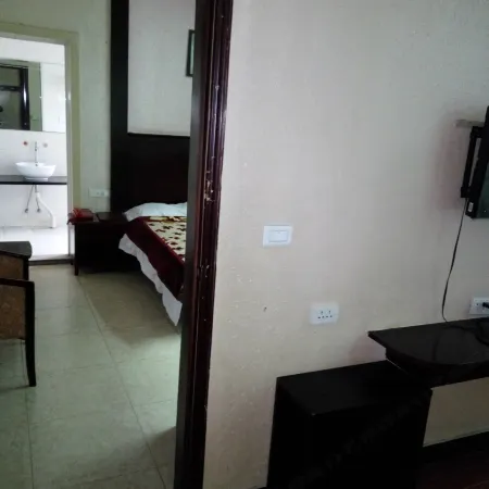 Tongshan Hui Hotel
