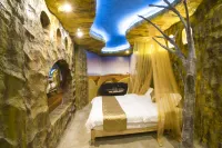 Mi'an Flower Theme Hotel (Beijing Tsinghua Changxu Hospital Tiantong Yuandong Subway Station) Hoteller i Changping District