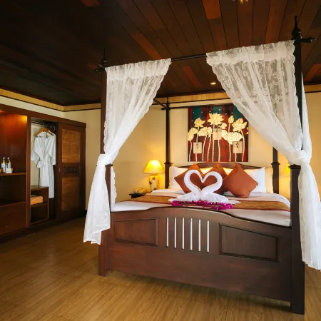 Samui Bayview Resort & Spa