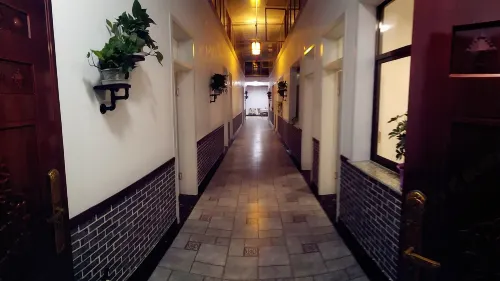 Dunhuang Tranquility Inn - Inns