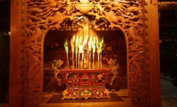 Shangri la Le Fu Ge Dan Inn (dukezong ancient city store)