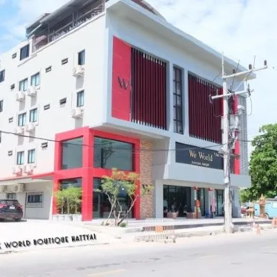 We World Boutique Haatyai Hotels near Mahattamangkalaram Temple (Wat Hat Yai Nai)