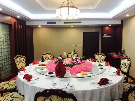 Huaying Mountain Hotel