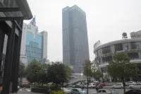 Harbour Express Hotel (Wuhan Xudong Wangjiadun Subway Station)