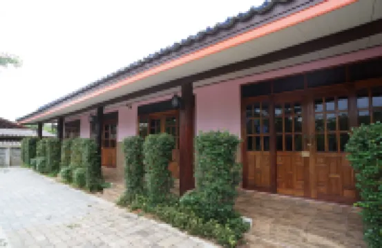 เข็มทองรีสอร์ท9 โรงแรมใกล้ท่าเรือปากเมง