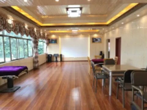 四面山池明山莊