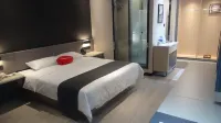Huahai Holiday Hotel