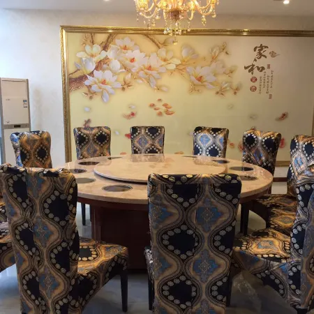 Pingluo fengda hotel