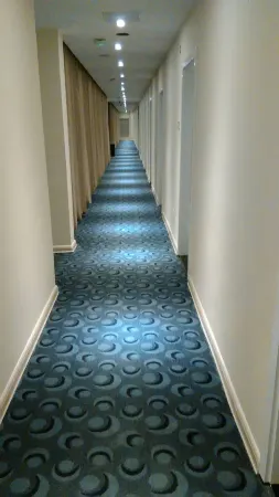 Huacheng Hotel Отели рядом с достопримечательностью «Hongshihu Park»