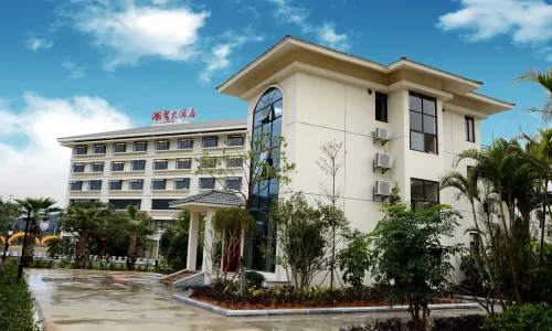 Chaoxin Hotel