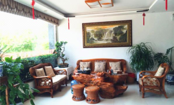 Yunjing Hotel - Housity