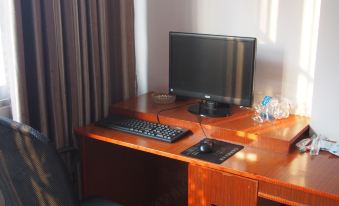 Pingguo Huayang Business Hotel