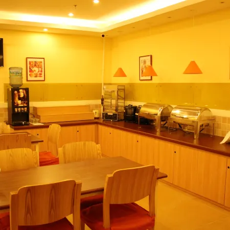 Homeinn Pebble Hotel (Huludao Passenger Terminal)