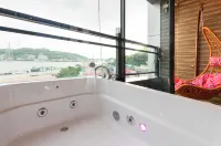 Yeosu Nangman 153 Pension - บังกะโล