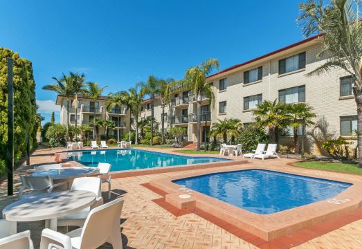 그레이트 이스턴 모터 로지