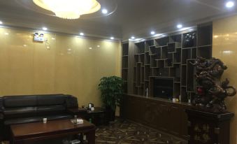 Suqian Fanke Business Hotel (Xiaodian Lushan Street Branch)