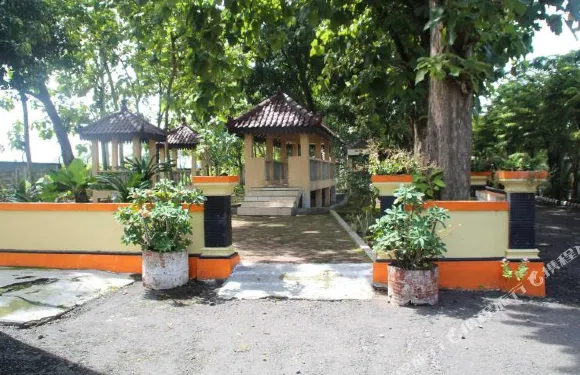 新埠頭塞納星光酒店