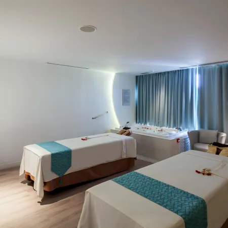 Centara Watergate Pavilion Hotel Bangkok